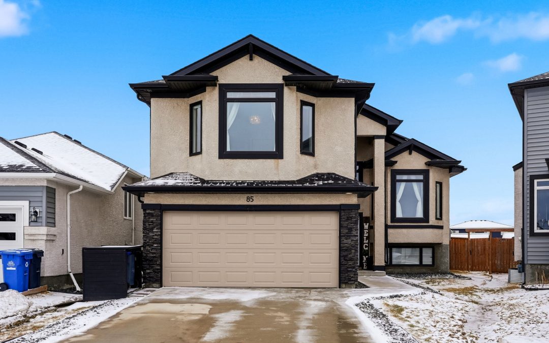 SOLD!!! 85 Wapta Crescent – $699,900.00