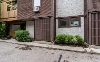 #58-120 Niakwa Road – $158,800.00